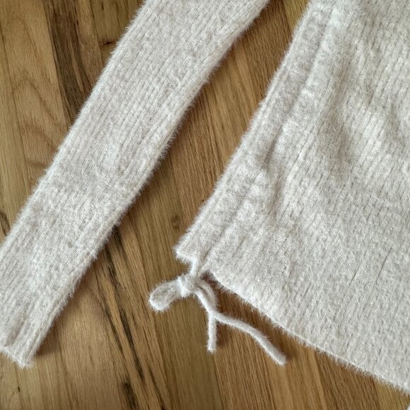 NWT Princess Polly Soft Knit Light Pink Sweater - Picture 4 of 4